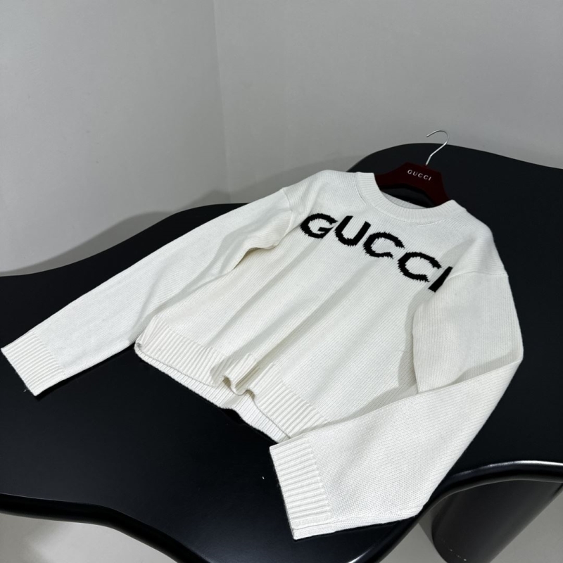 Gucci Sweaters